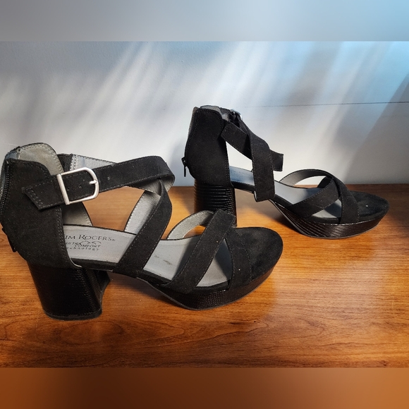 Kim Rogers- black heels - size 9 - Picture 3 of 8